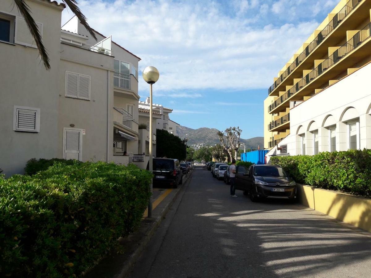 Appartamento Residencia Platja De Roses Esterno foto